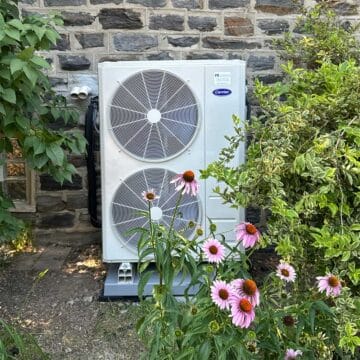 Carrier 38MURA Compact Heat Pump